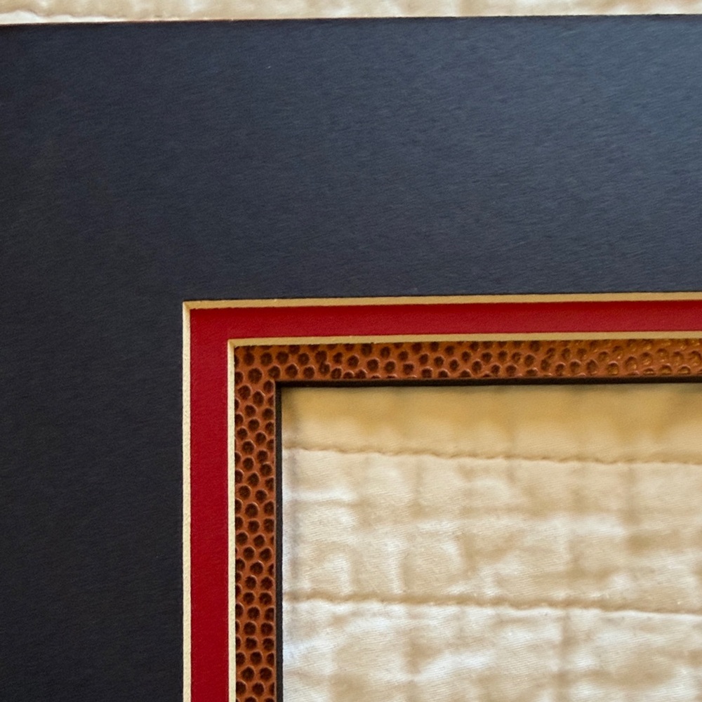 ✅NEW Navy blue & Red Decorative Photo Mat w FOOTBALL Detail. Holds 8x10 photo. 🏈
